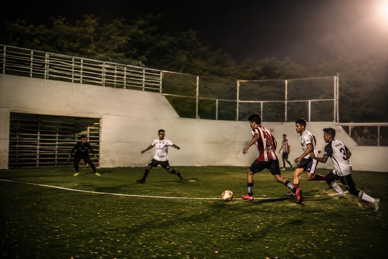 EDPA,F.C. Y ALIMENTOS GROLE, AVANZAN A LA GRAN FINAL DE LA SERIE "A"