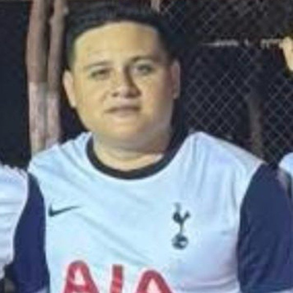 ERNESTO VALENZUELA CAMACHO